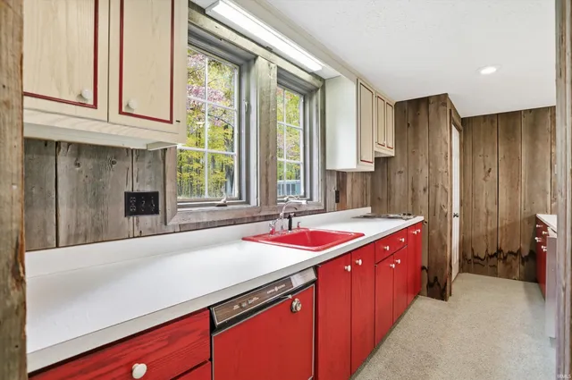 $1,200,000 | 3801 North Bittersweet Drive, Bloomington, IN 47408