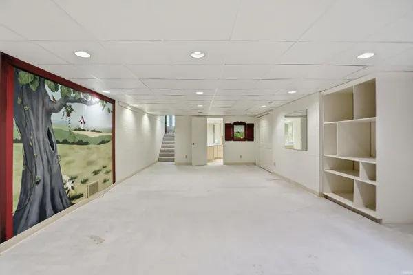 $1,150,000 | 3801 North Bittersweet Drive, Bloomington, IN 47408