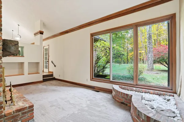 $1,150,000 | 3801 North Bittersweet Drive, Bloomington, IN 47408