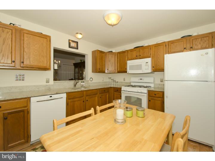 1642 Covington Road, Unit 21 Yardley, PA 19067 - Photo 8 of 16 Kitchen