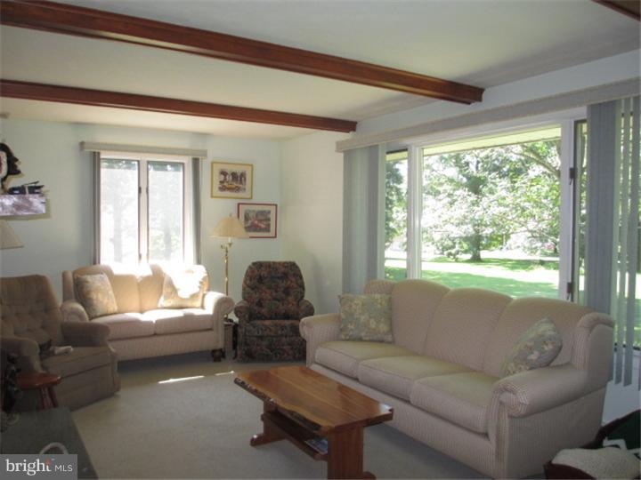 3 Brandon Road Lawrenceville, NJ 08648 - Photo 11 of 25 Gallery Image 11