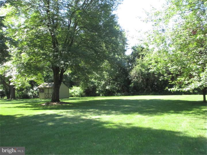 3 Brandon Road Lawrenceville, NJ 08648 - Photo 24 of 25 Gallery Image 24