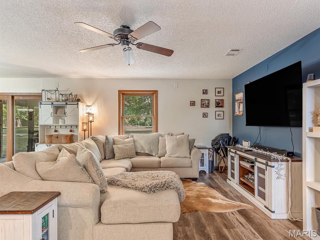 4878 Sportsman Road Waterloo, IL 62298 - Photo 22 of 53 Gallery Image 22