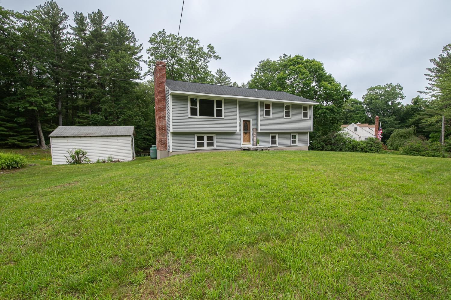 104 Kimball Hill Road Hudson, NH 03051 - Photo 1 of 51 Gallery Image 1