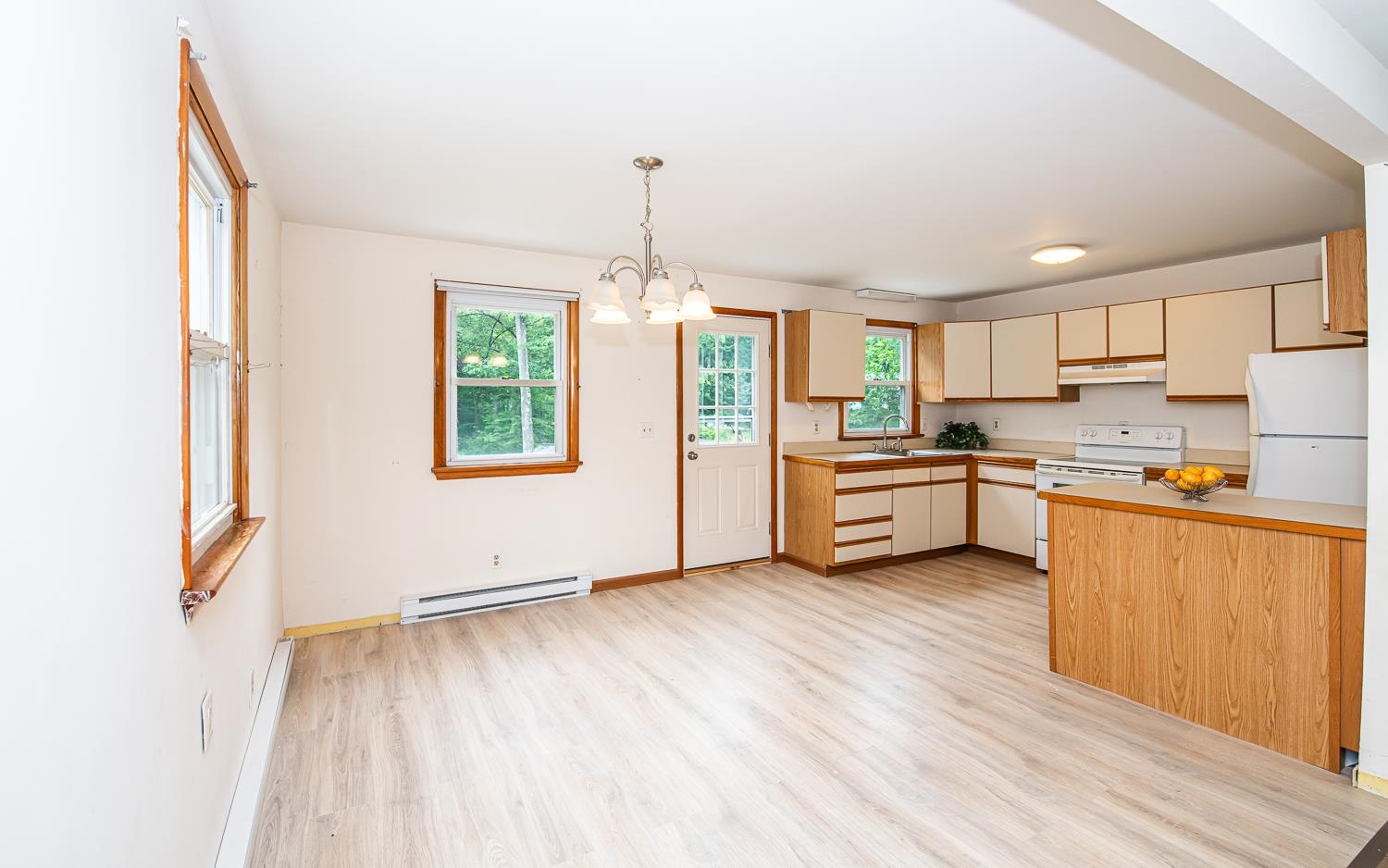 104 Kimball Hill Road Hudson, NH 03051 - Photo 9 of 51 Gallery Image 9
