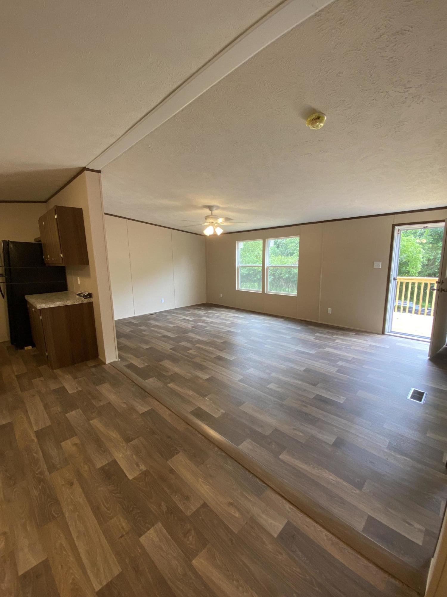 9180 Calloway Road Loudon, TN 37774 - Photo 2 of 24 IMG_1627