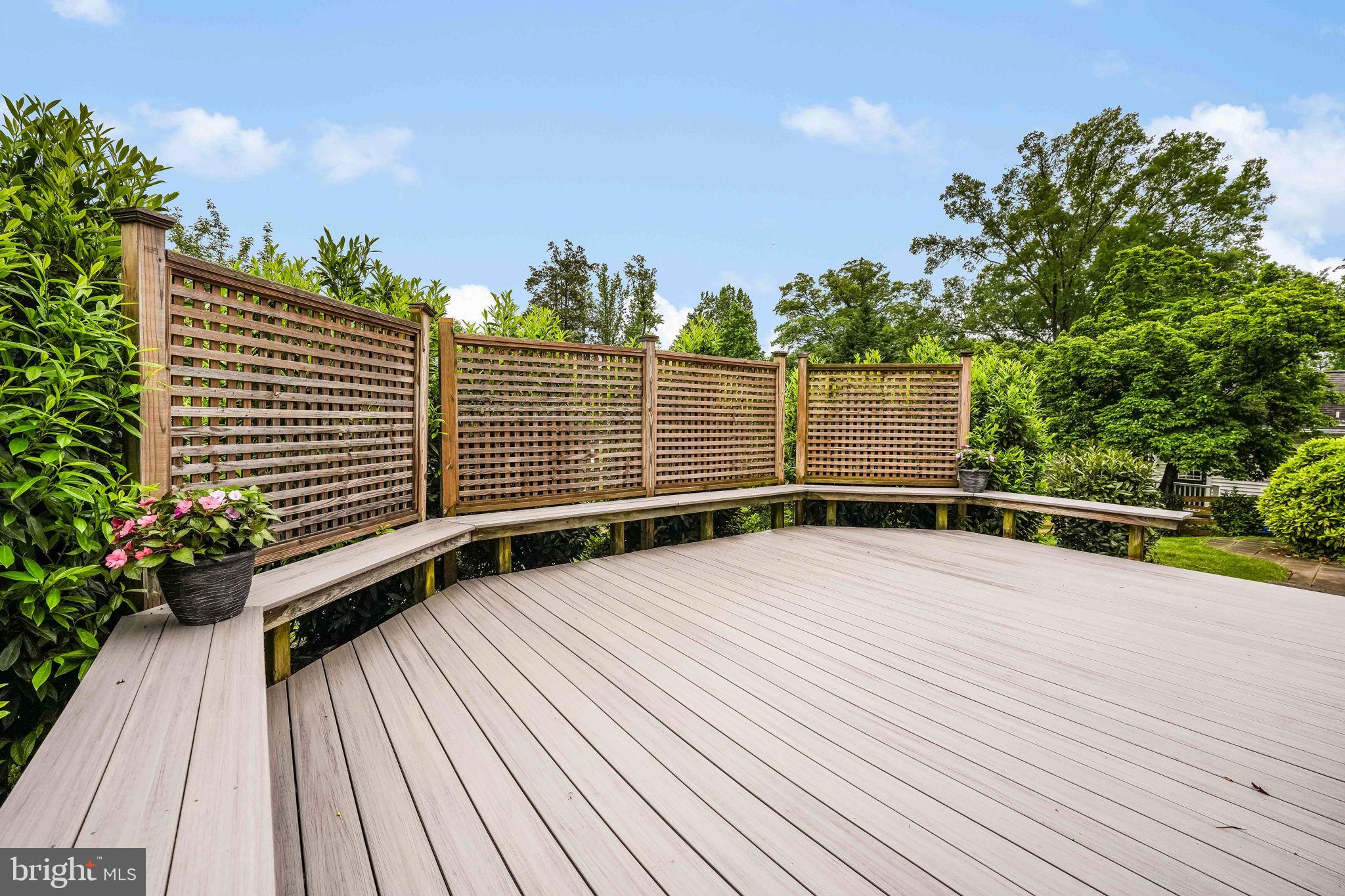 7339 Pinecastle Road Falls Church, VA 22043 - Photo 40 of 44 Private back deck