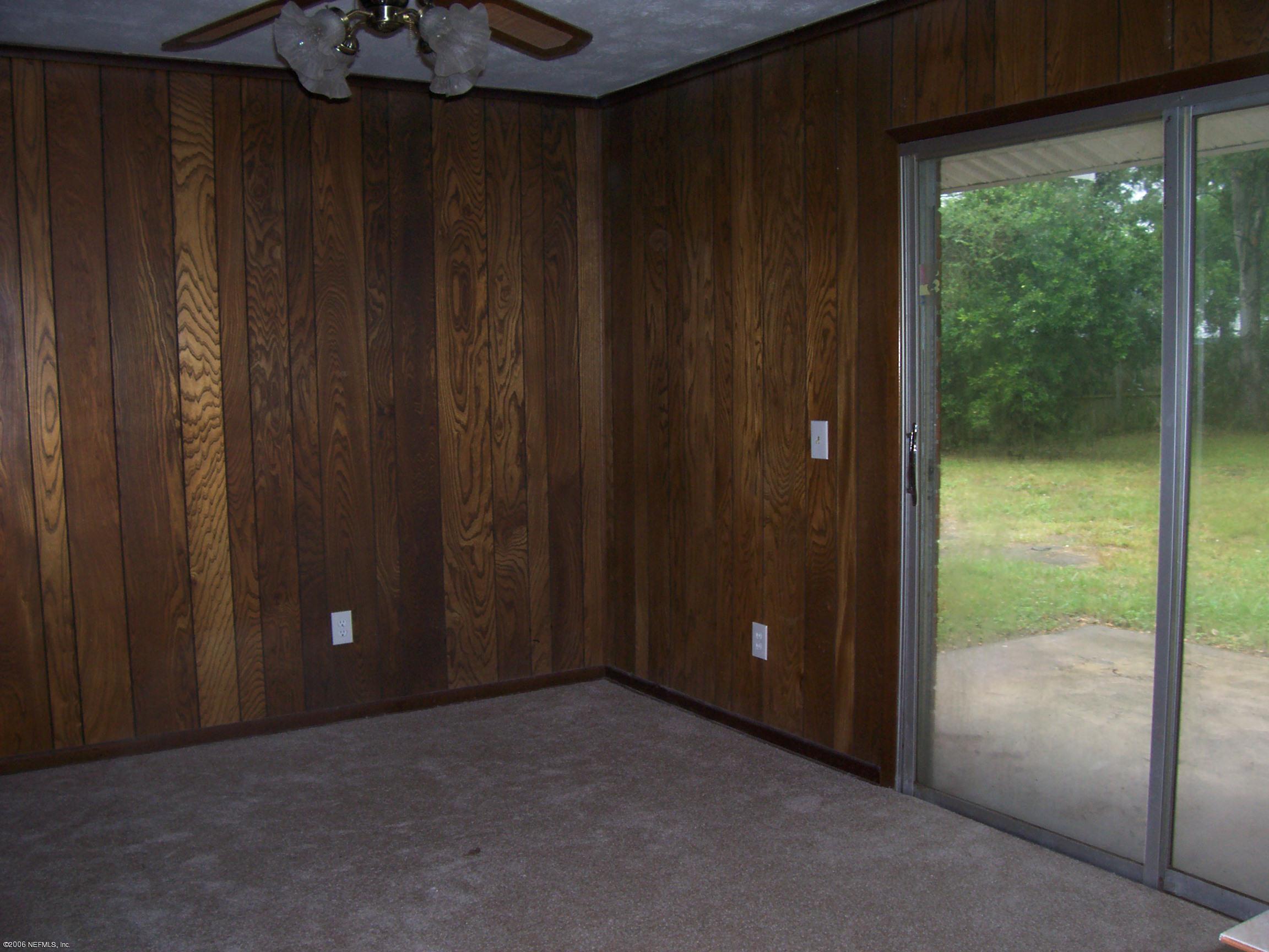 8169 Vermanth Road Jacksonville, FL 32211 - Photo 3 of 7 Family Room