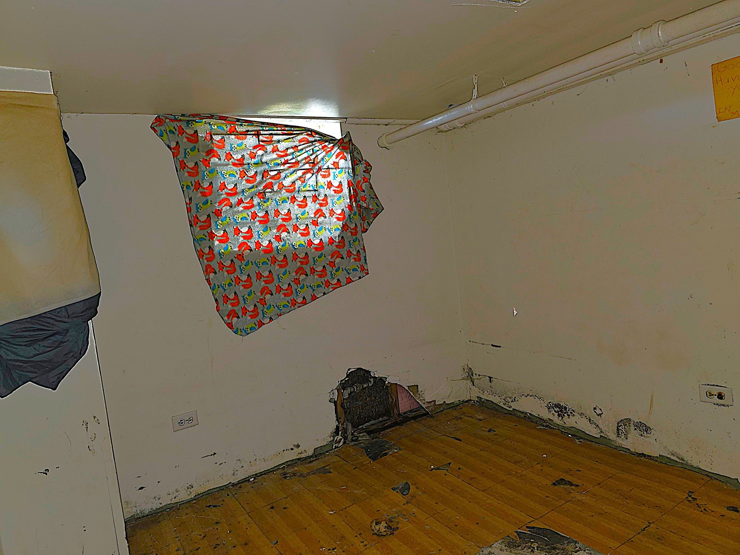 11367 South Aberdeen Street Chicago, IL 60643 - Photo 20 of 20 a bathroom with a sink and a mirror