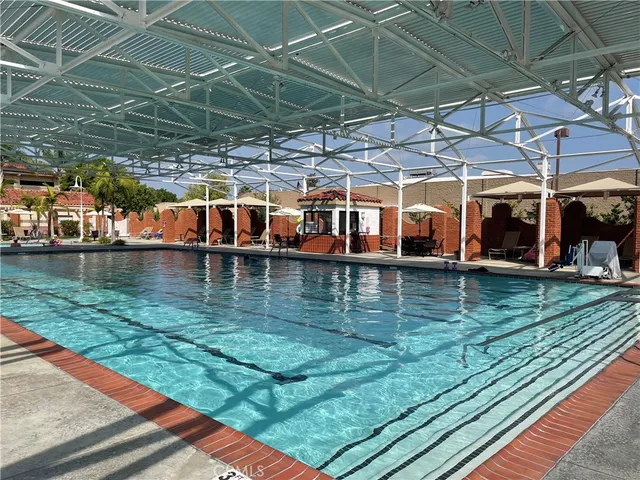 $1,750,000 | 5592 Avenida Sosiega West, Unit B, Laguna Woods, CA 92637