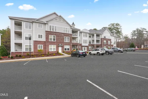 $319,000 | 236 Eyam Hall Lane, Apex, NC 27502