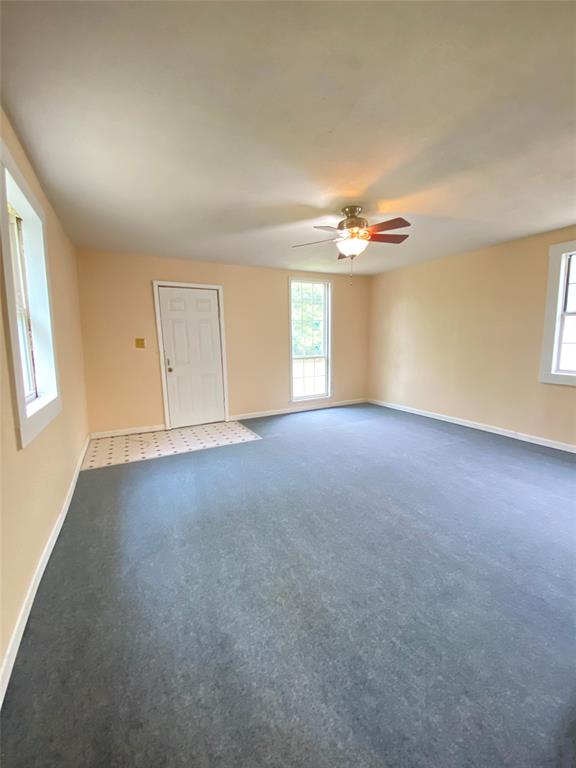 305 4th Street Southwest Paris, TX 75460 - Photo 5 of 15