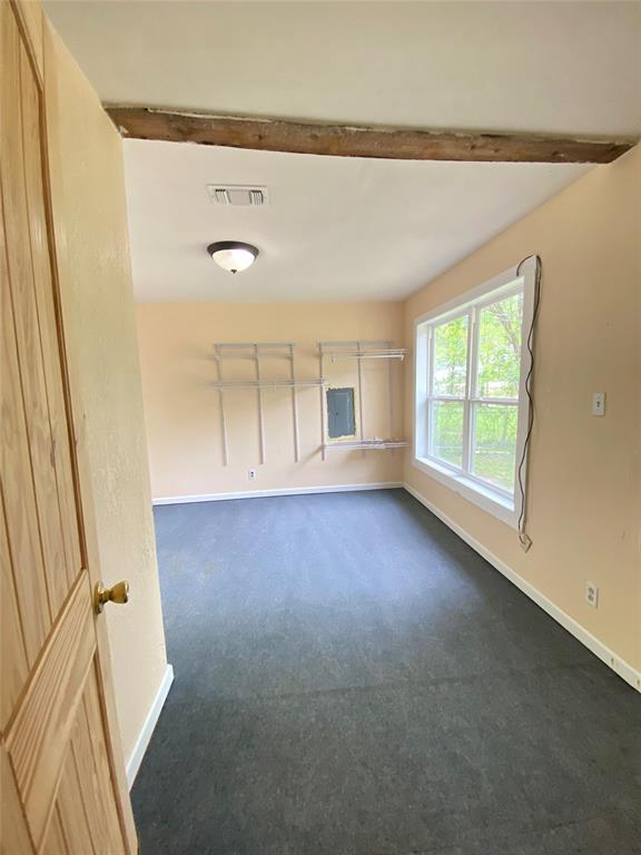 305 4th Street Southwest Paris, TX 75460 - Photo 8 of 15