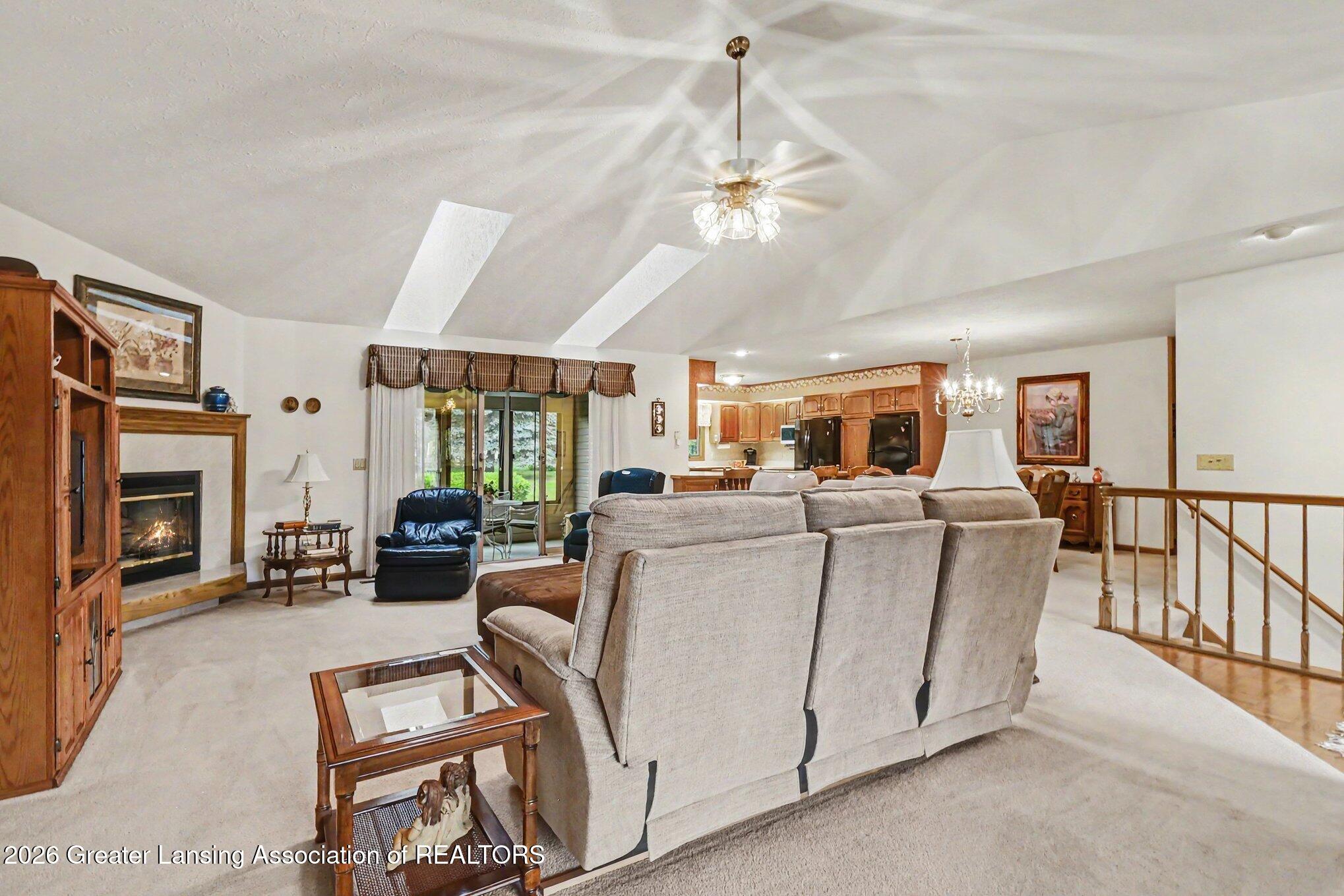 2380 Barnsbury Road East Lansing, MI 48823 - Photo 5 of 30 006_file_6997