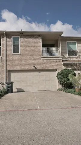 $1,899 | 800 Country Pl Drive, Unit 506, Houston, TX 77079