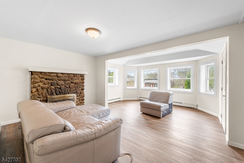 103 Prospect Point Road Lake Hopatcong, NJ 07849 - Photo 4 of 21
