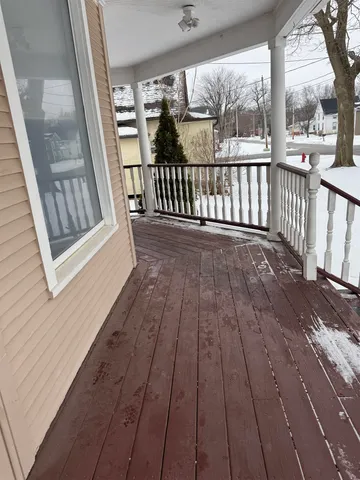 $249,900 | 135 6th Street, Capron, IL 61012