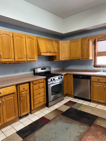 $249,900 | 135 6th Street, Capron, IL 61012