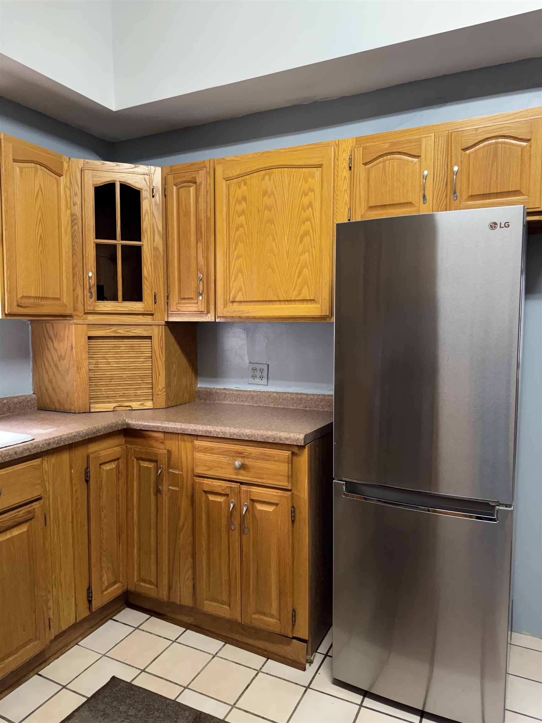 135 6th Street Capron, IL 61012 - Photo 8 of 23