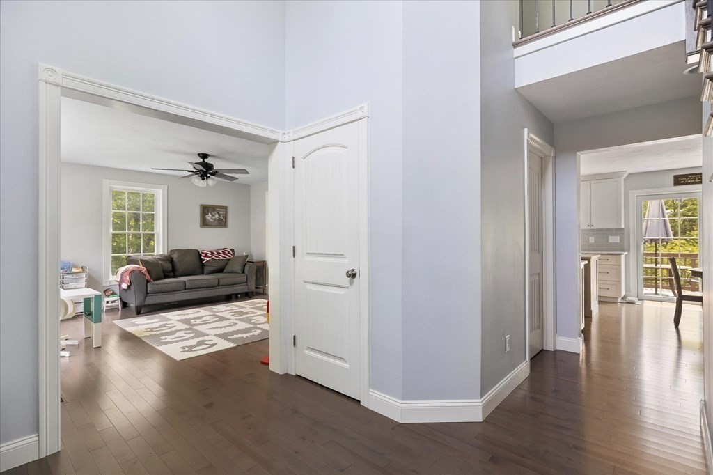 15 Tannery Road Sturbridge, MA 01518 - Photo 16 of 41 a living room with furniture wooden floor and a ceiling fan