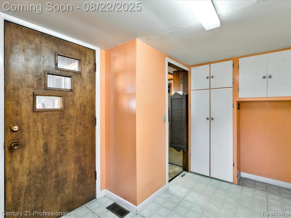 3622 Norman Road Fort Gratiot, MI 48059 - Photo 25 of 42 Gallery Image 25