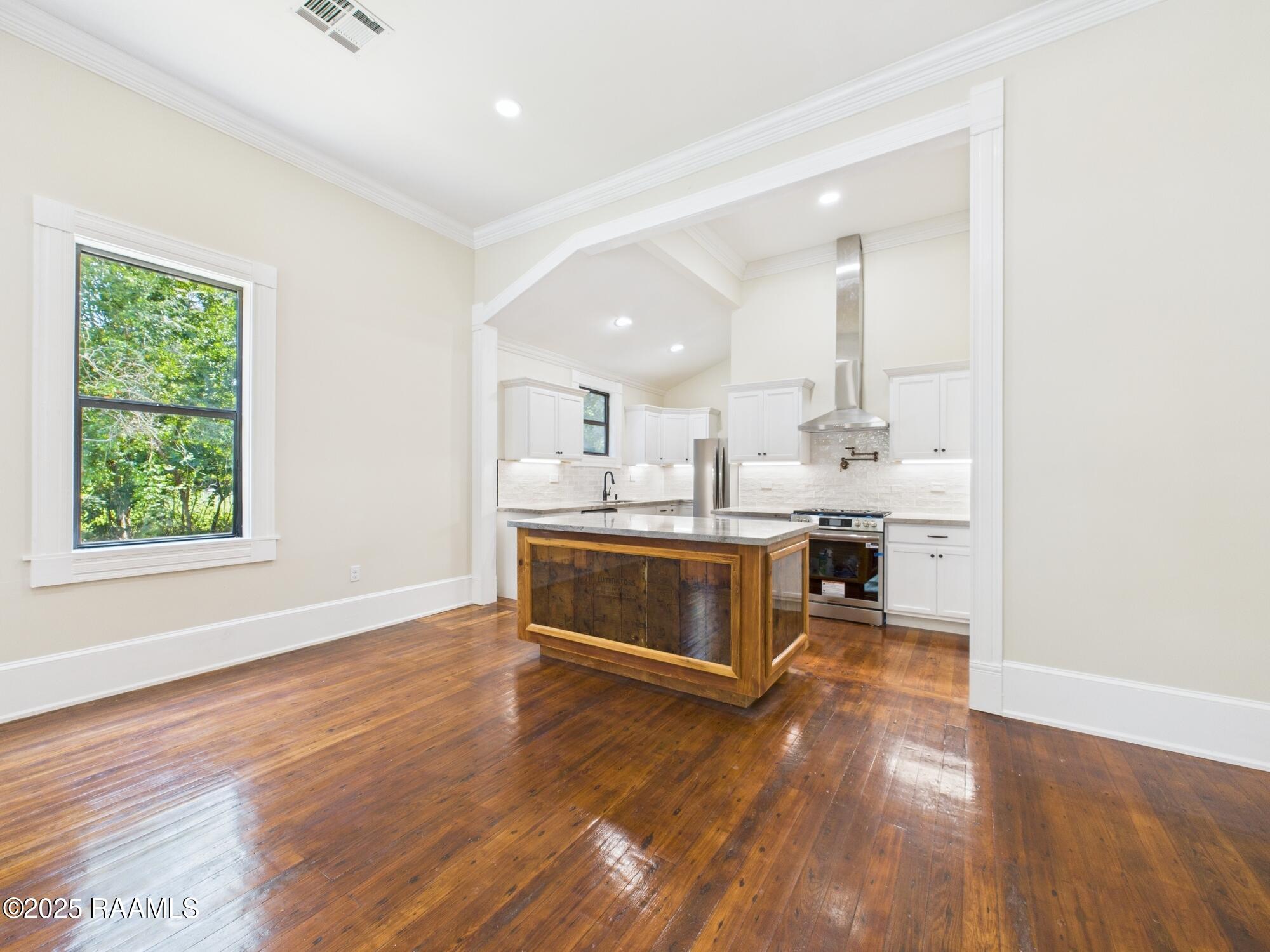 6011 Youngsville Road New Iberia, LA 70560 - Photo 12 of 51 CAM04252G0-PR0122-STILL013