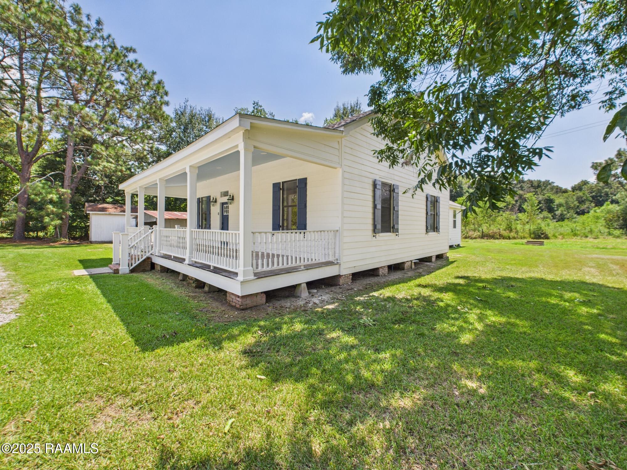 6011 Youngsville Road New Iberia, LA 70560 - Photo 6 of 51 CAM04252G0-PR0122-STILL005