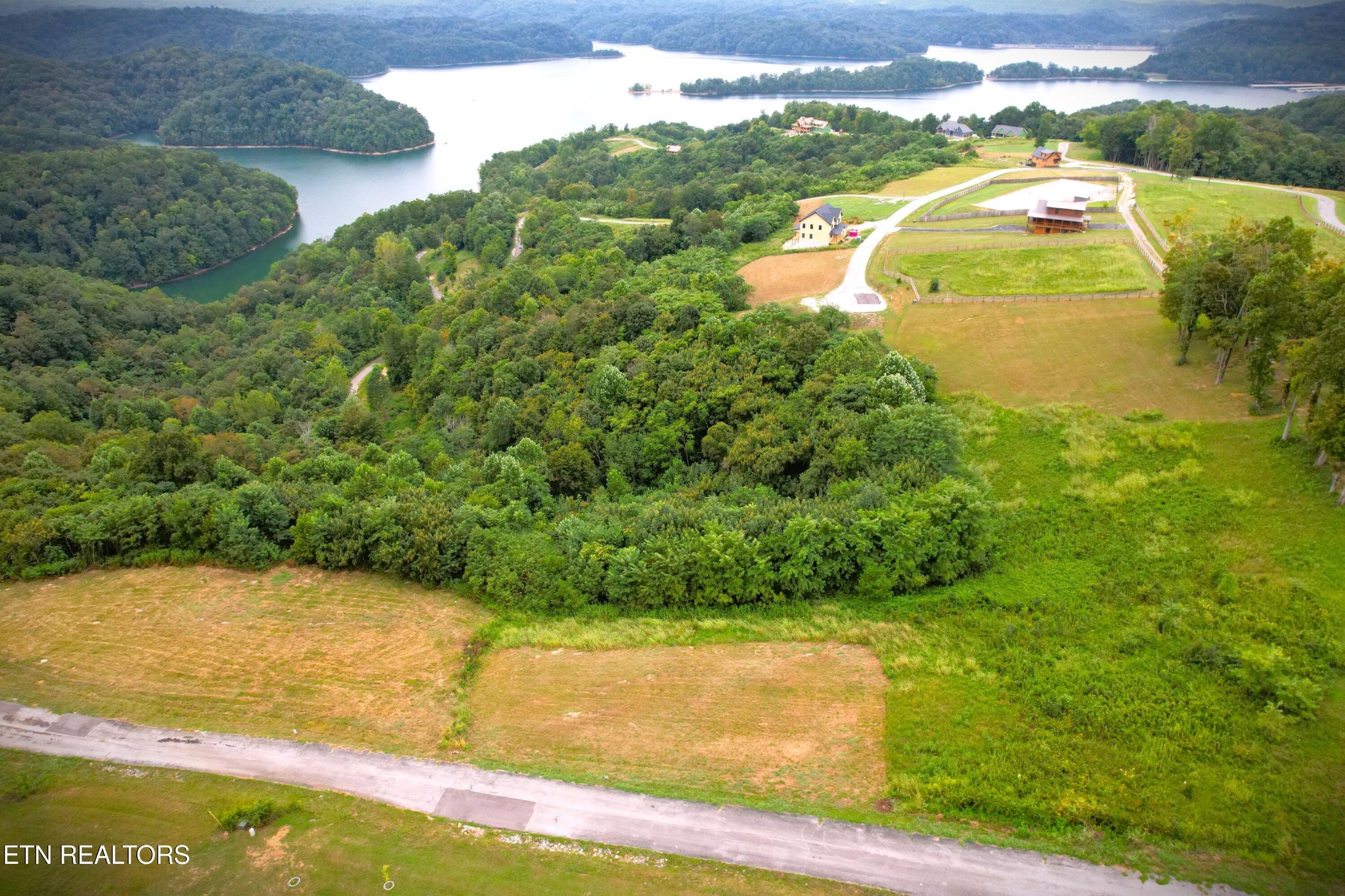 30 Bass Road Celina, TN 38551 - Photo 2 of 23 a view of an ocean view