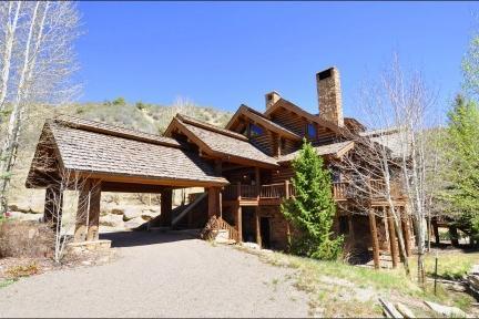 300 Horse Mountain Ranch Road Wolcott, CO 81655 - Photo 19 of 19 a view of a car park in front of house