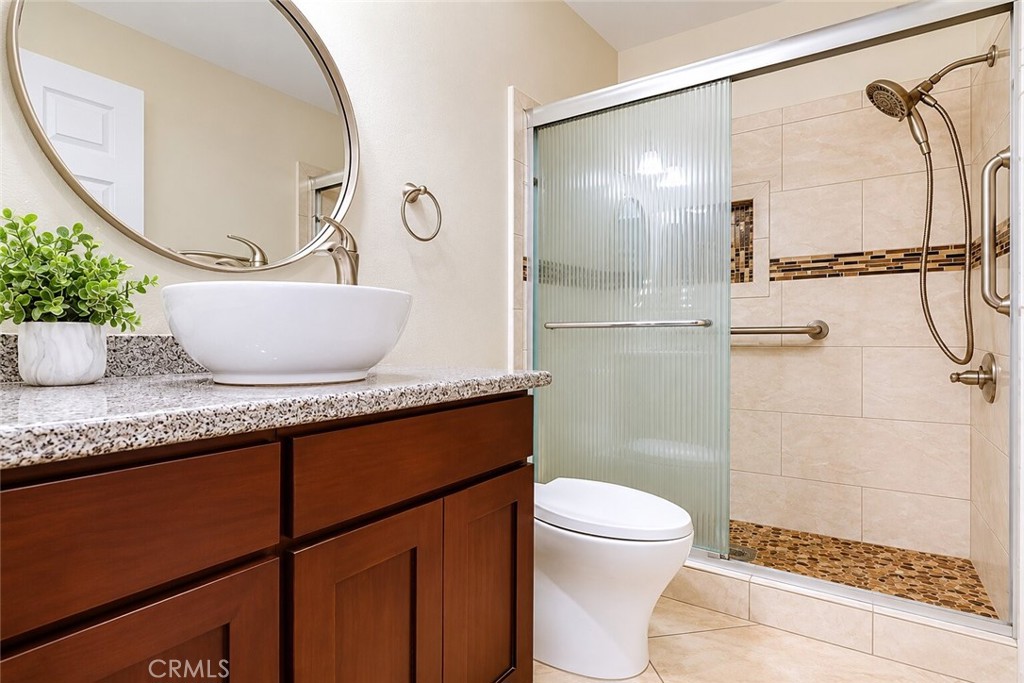 39 Castillo Irvine, CA 92620 - Photo 9 of 21