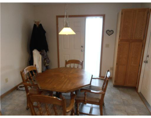 51432 Righter Lane South Bend, IN 46628 - Photo 11 of 13 Gallery Image 11