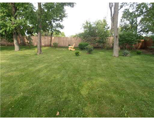 51432 Righter Lane South Bend, IN 46628 - Photo 12 of 13 Gallery Image 12