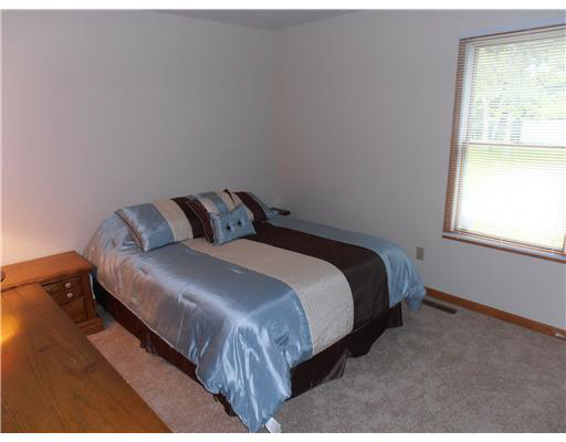 51432 Righter Lane South Bend, IN 46628 - Photo 9 of 13 Gallery Image 9