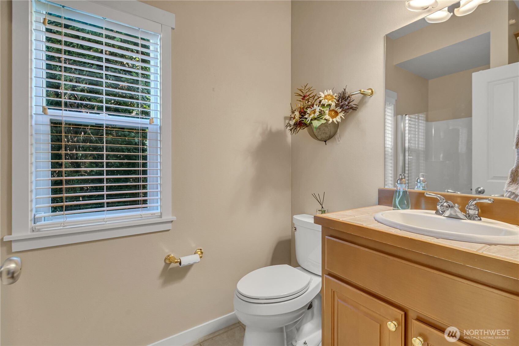 35316 Southeast Ridge Street, Unit B Snoqualmie, WA 98065 - Photo 15 of 33 Gallery Image 15
