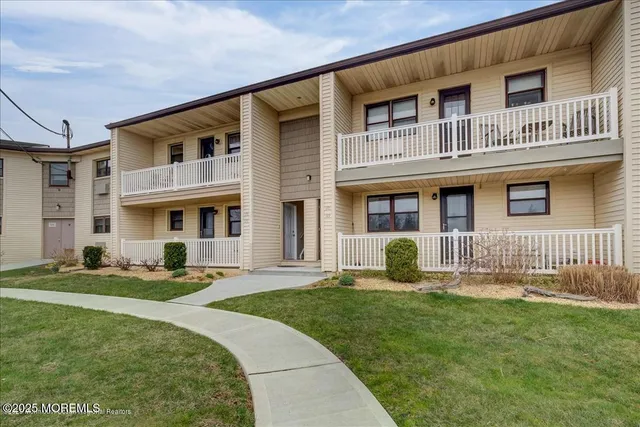 $2,200 | 169 Wharfside Drive, Unit 801, Monmouth Beach, NJ 07750