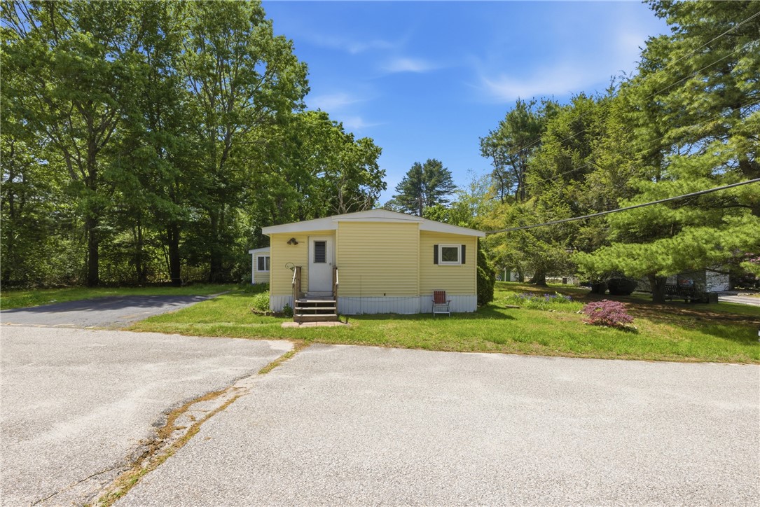 38 Airport Road Coventry, RI 02816 - Photo 16 of 20