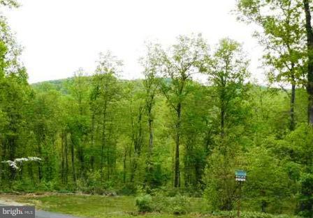 9054 Hollow Road Felton, PA 17322 - Photo 2 of 4 View