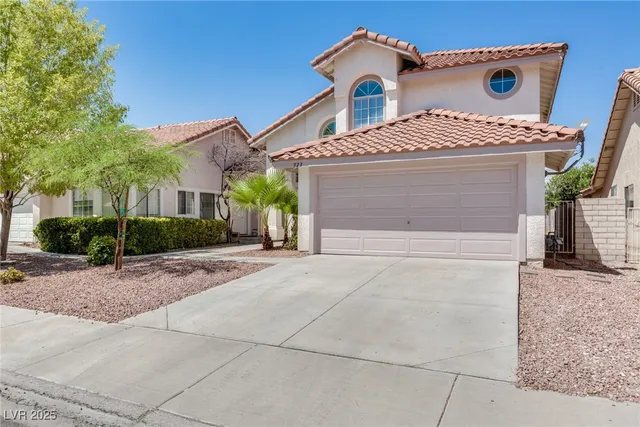 $2,325 | 323 Cavalla Street, Henderson, NV 89074