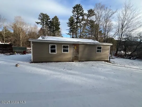 $89,000 | 14 Walter Maxfield Road, Hadley, NY 12835