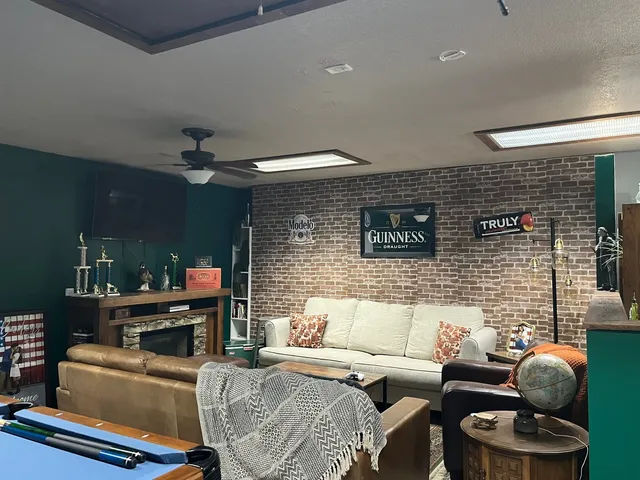 $244,900 | 1305 Wisconsin Street, Le Claire, IA 52753