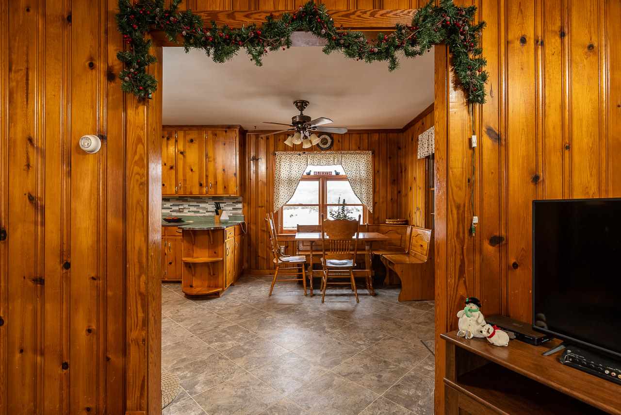 4273 Rockfish Road Grottoes, VA 24441 - Photo 9 of 48