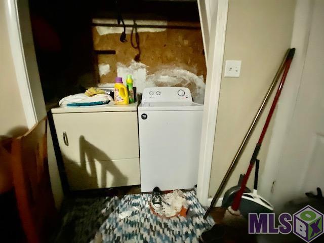 10067 Magnolia Road Denham Springs, LA 70706 - Photo 7 of 8 Unit 2 WD Closet