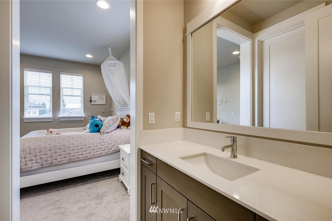 21811 33rd Drive Southeast Bothell, WA 98021 - Photo 23 of 31