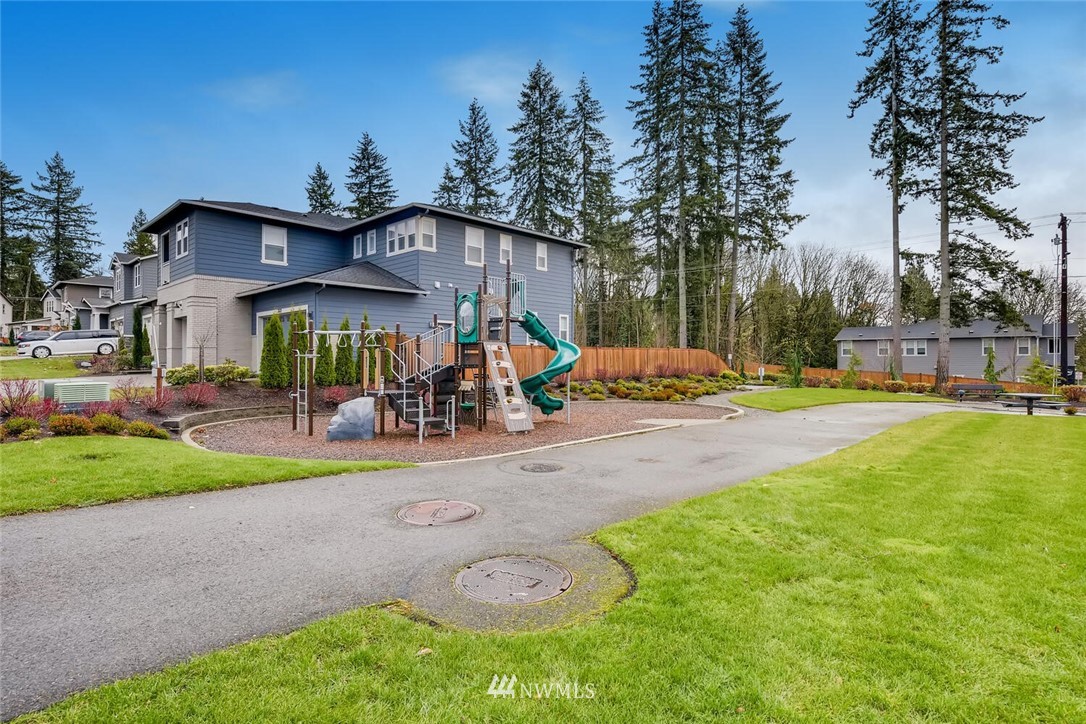21811 33rd Drive Southeast Bothell, WA 98021 - Photo 29 of 31