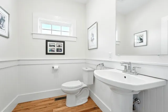 $975,000 | 13-15 Vista Terrace, Amherst, MA 01002