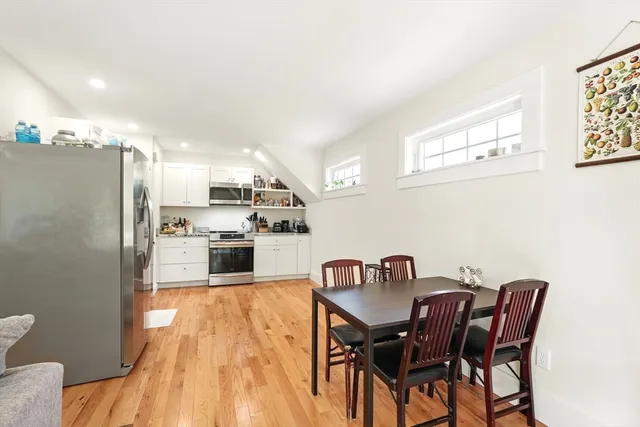 $975,000 | 13-15 Vista Terrace, Amherst, MA 01002