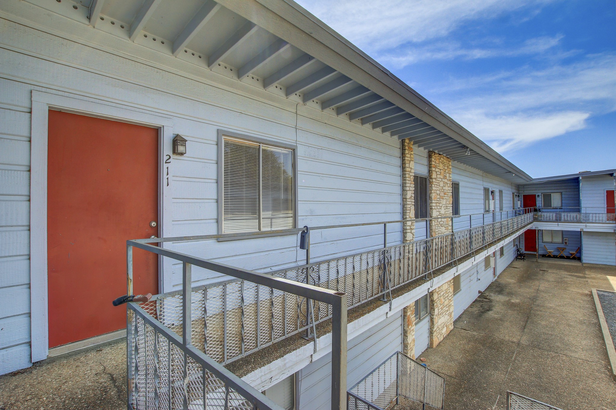 2408 Longview Street, Unit 211 Austin, TX 78705 - Photo 3 of 23