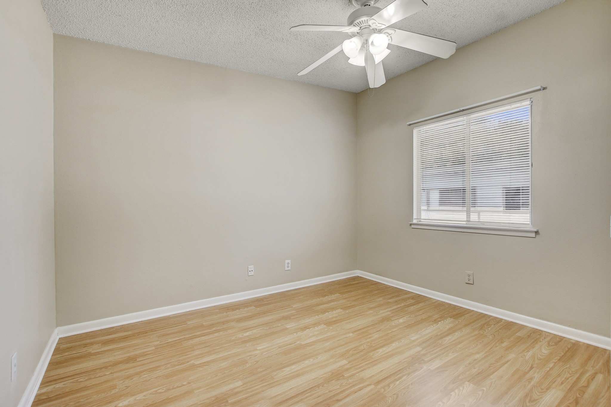 2408 Longview Street, Unit 211 Austin, TX 78705 - Photo 10 of 23