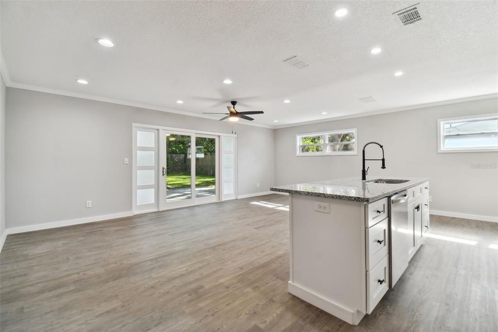 535 West Palmeden Drive Lakeland, FL 33803 - Photo 6 of 71