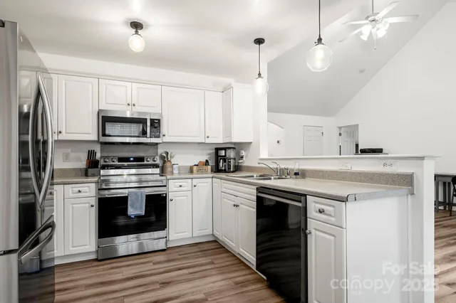 $327,000 | 517 Kittiewake Lane, Clover, SC 29710